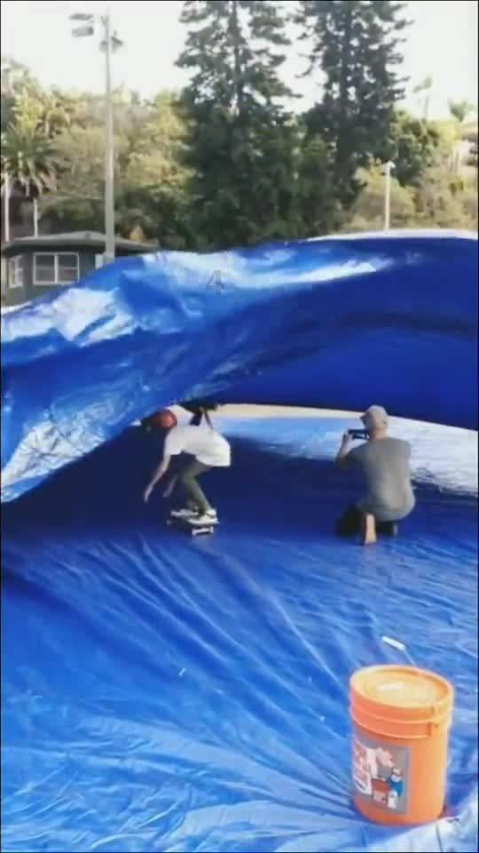 记者大逃脱