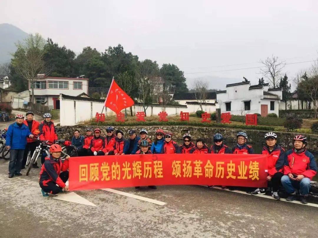 小萝莉泰国度假
