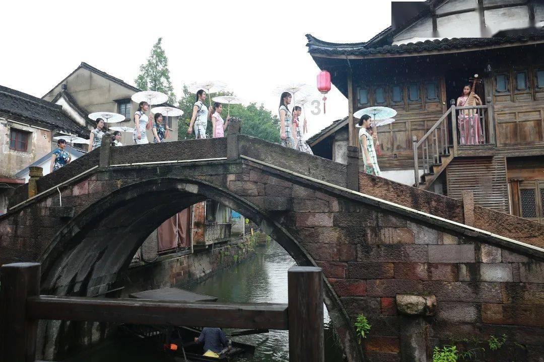 缤纷水果茶